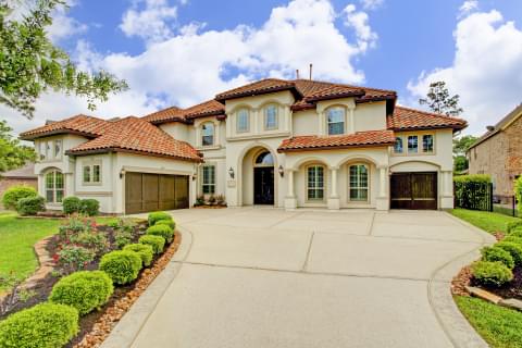 2 Chivary Oaks Ct